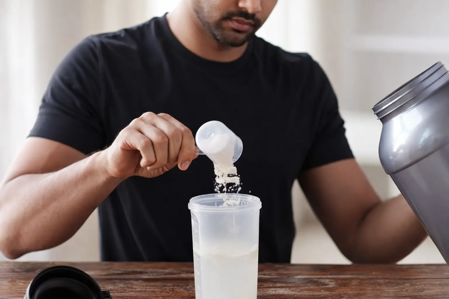 Gym Supplements & Hair Loss: Do Creatine, Protein & Testosterone Boosters Affect Hair?