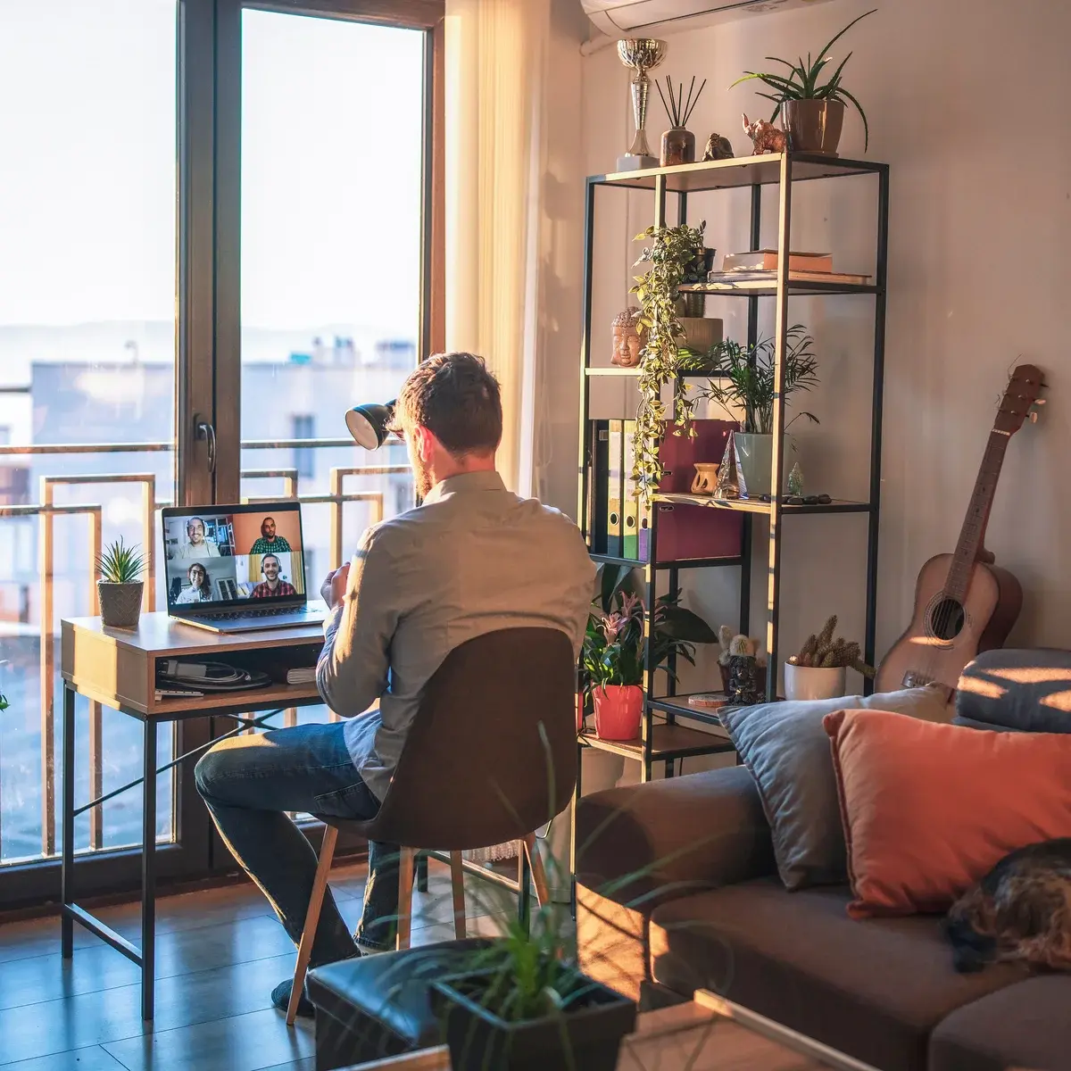 How Remote Work is Changing Work-Life Balance for Men: Pros and Cons